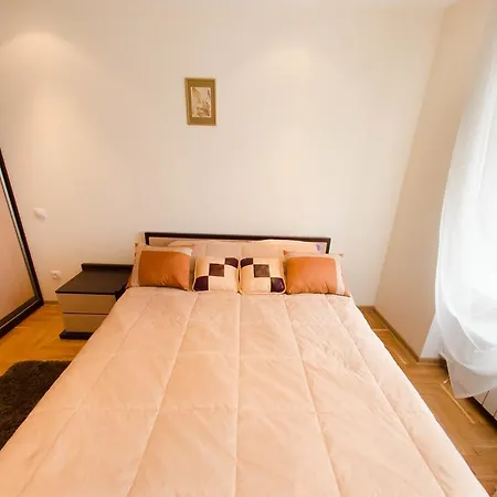 Storozhevskaya 8 Apartament